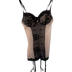 Merry Widow Elegant Black Lace Lingerie